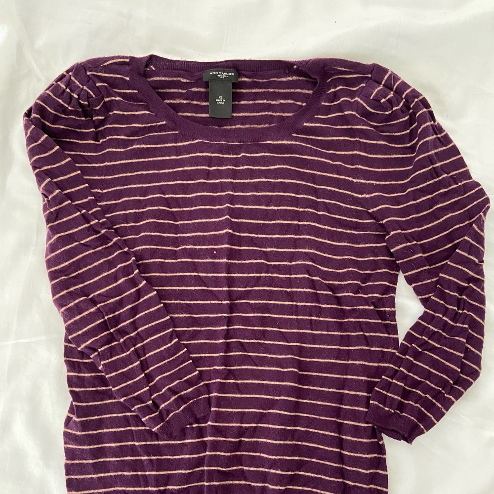 Purple/tan Sweater